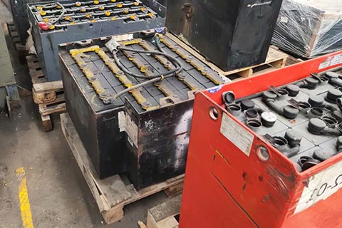 ㊣美兰白沙高价报废电池回收☯艾默森铁锂电池回收☯锂电池回收价格